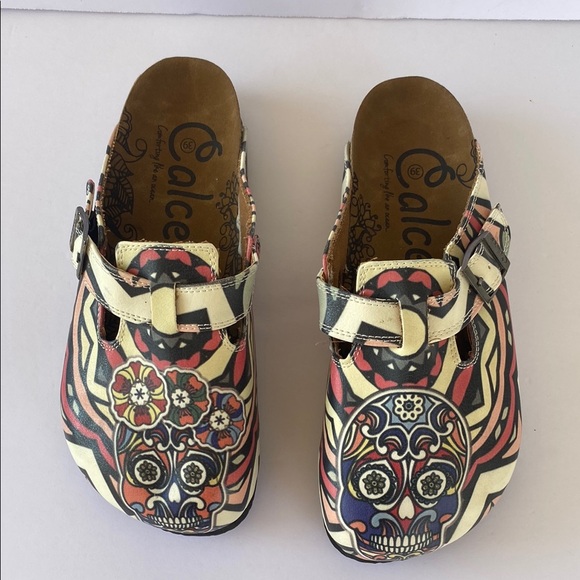 Calceo Other - Calceo shoes  women size 38 stripper pattern and pink flowers dry skull NWT